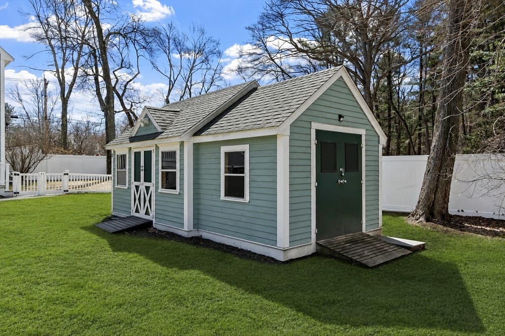 Single Family Residence at 97 Hartwell Rd, Bedford MA 01730, photo 33 of 42