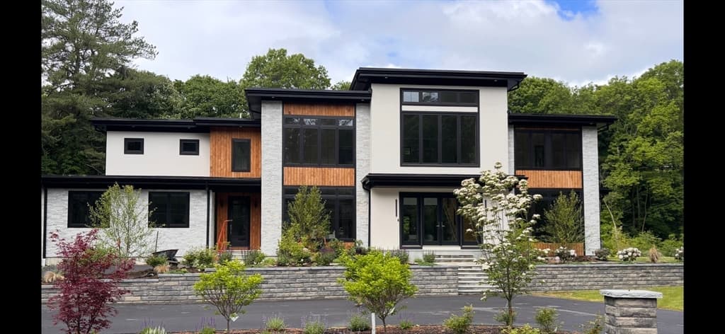 68 Locust Lane, Needham MA 02492