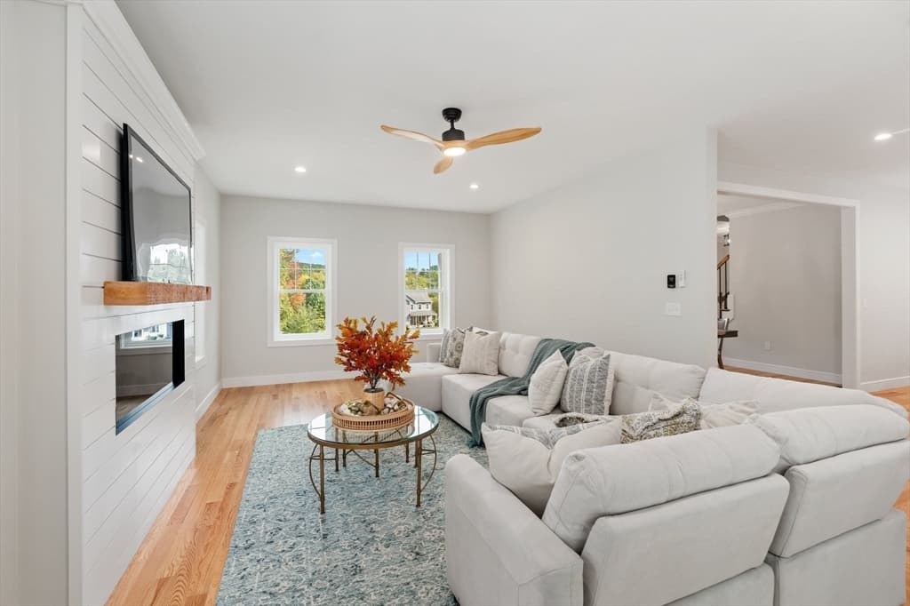 Single Family Residence at Lot 5A White Court, Douglas MA 01516, photo 10 of 13
