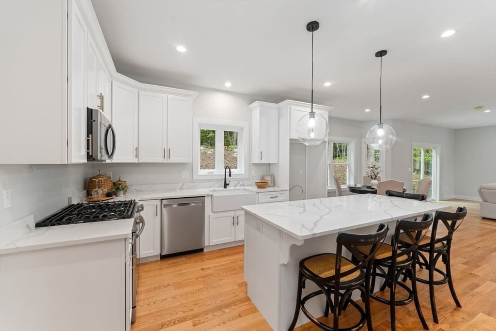 Single Family Residence at Lot 5A White Court, Douglas MA 01516, photo 4 of 13