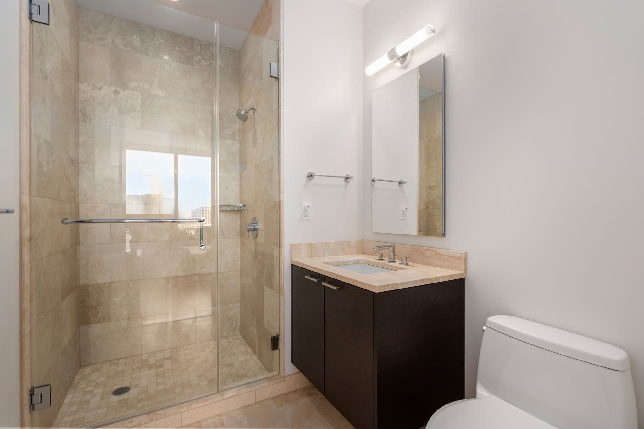 Condominium at 1 Franklin Street # 4704, Boston MA 02110, photo 16 of 33
