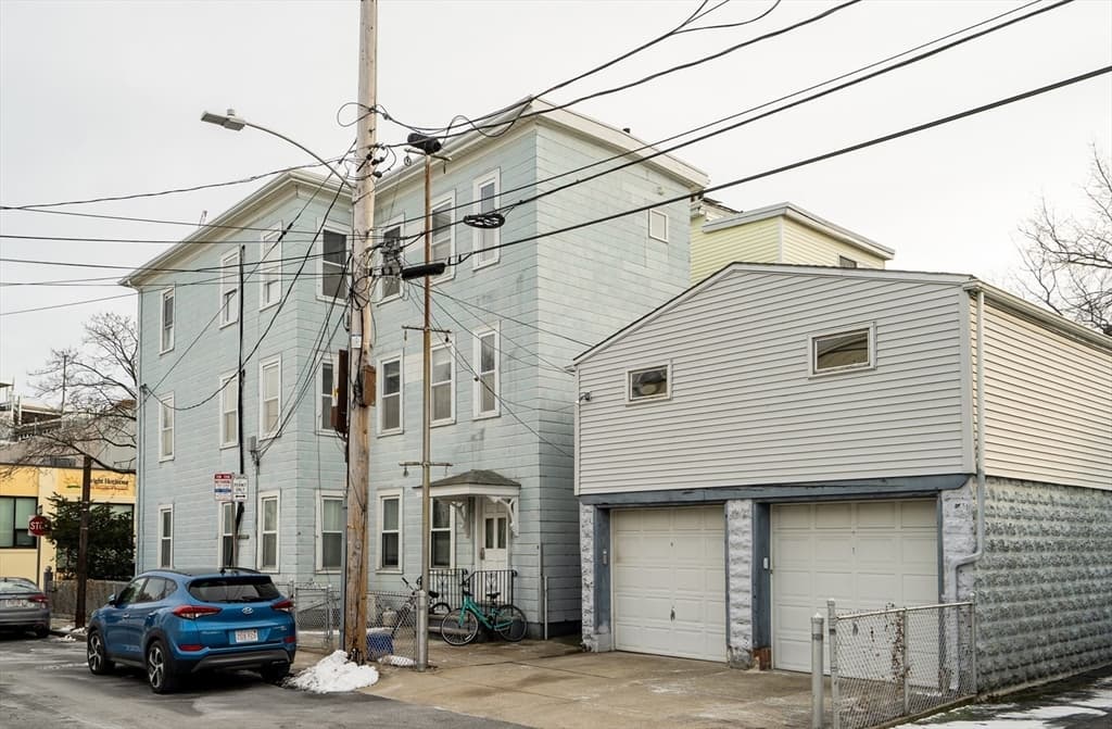 3 Family - 3 Units Up/Down at 281 Cardinal Medeiros Ave, Cambridge MA 02141, Cambridge, photo 2 of 30