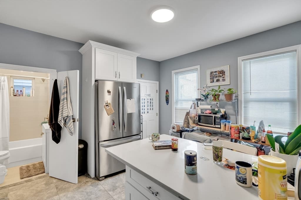 3 Family - 3 Units Up/Down at 281 Cardinal Medeiros Ave, Cambridge MA 02141, Cambridge, photo 6 of 30