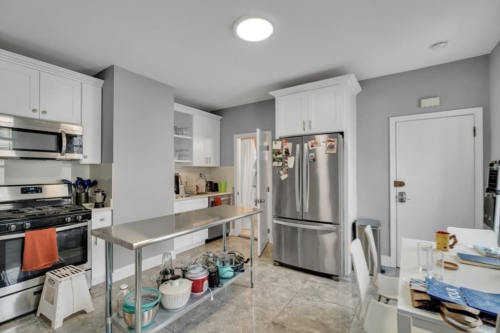 3 Family - 3 Units Up/Down at 281 Cardinal Medeiros Ave, Cambridge MA 02141, Cambridge, photo 9 of 30