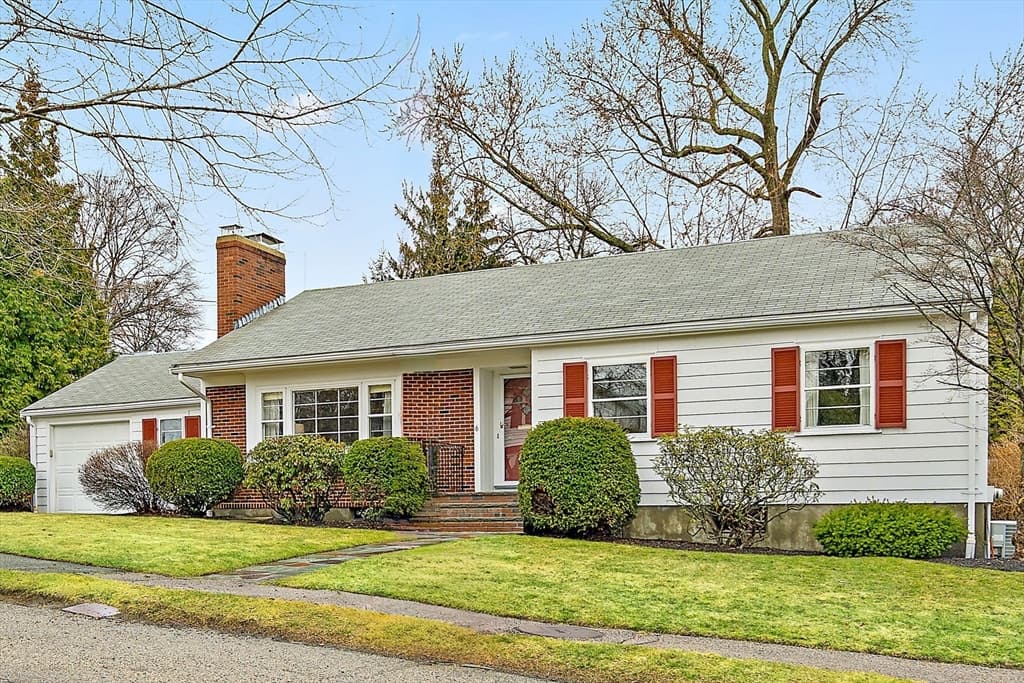 6 Shaw Rd, Belmont MA 02478 photo 2