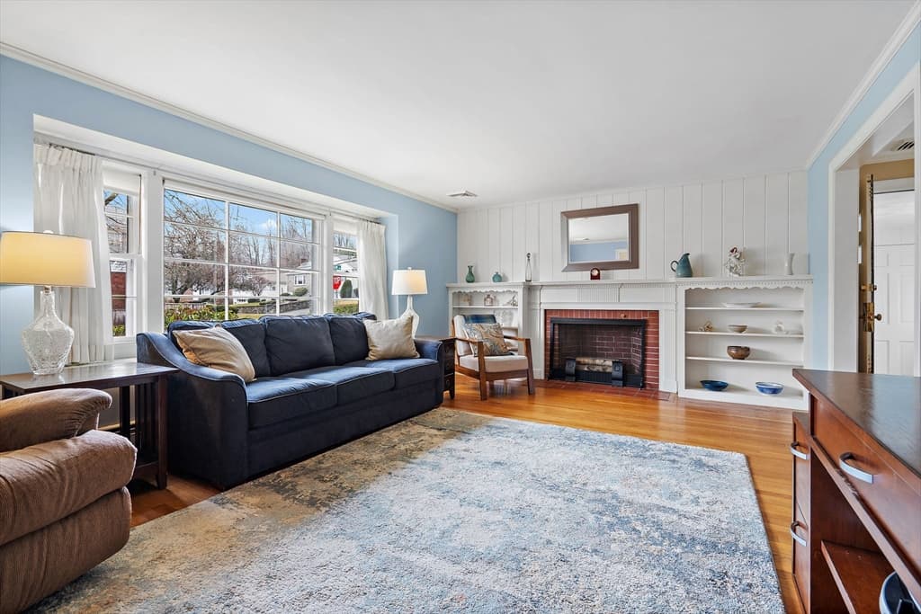 6 Shaw Rd, Belmont MA 02478 photo 6