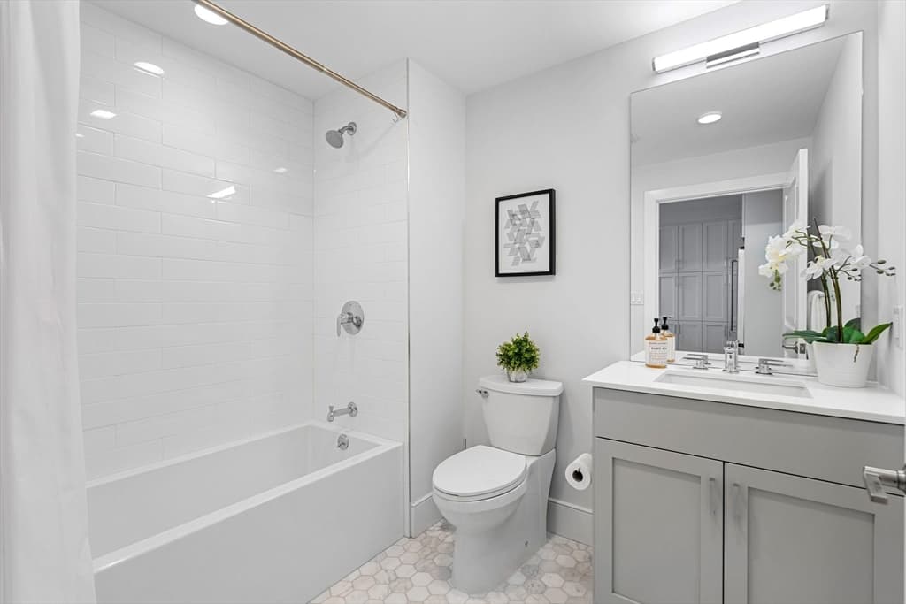 Condominium at 30 Polk St # 208, Boston MA 02129, Boston, photo 7 of 24
