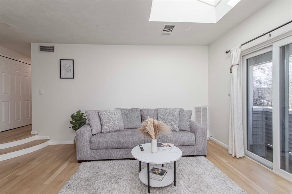 Condominium at 1210 Vfw Parkway # 11, Boston MA 02132, Boston, photo 10 of 36