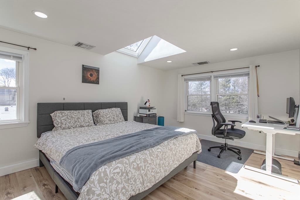 Condominium at 1210 Vfw Parkway # 11, Boston MA 02132, Boston, photo 18 of 36