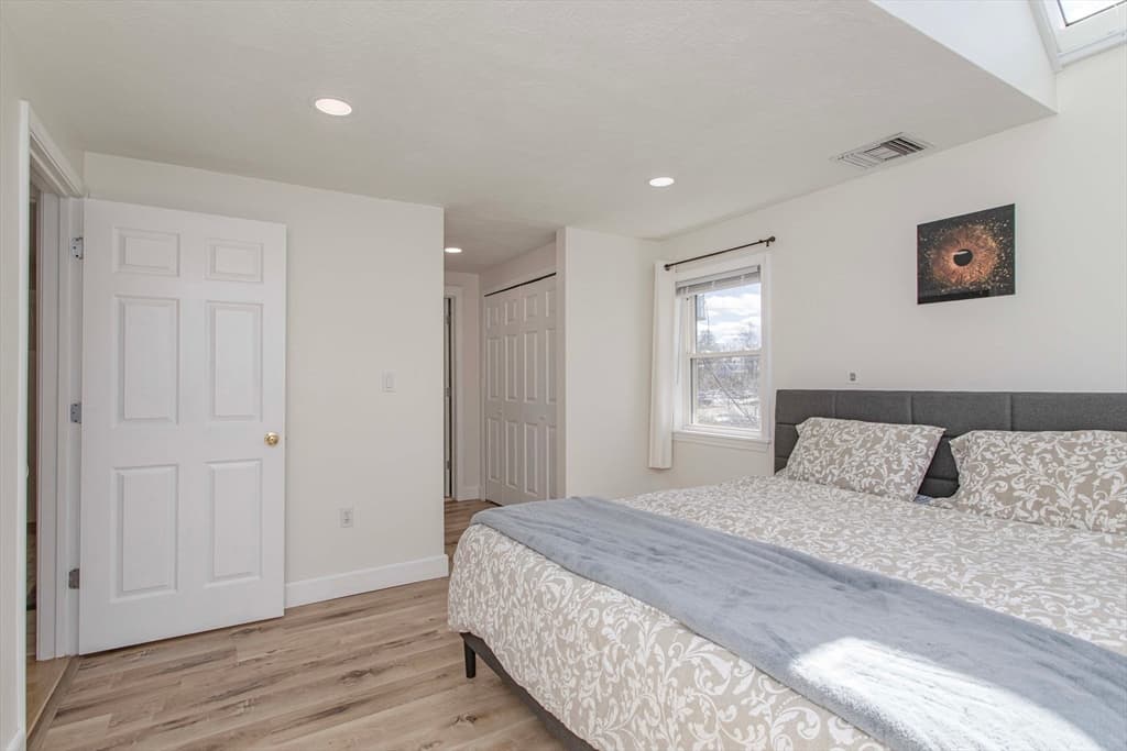 Condominium at 1210 Vfw Parkway # 11, Boston MA 02132, Boston, photo 19 of 36