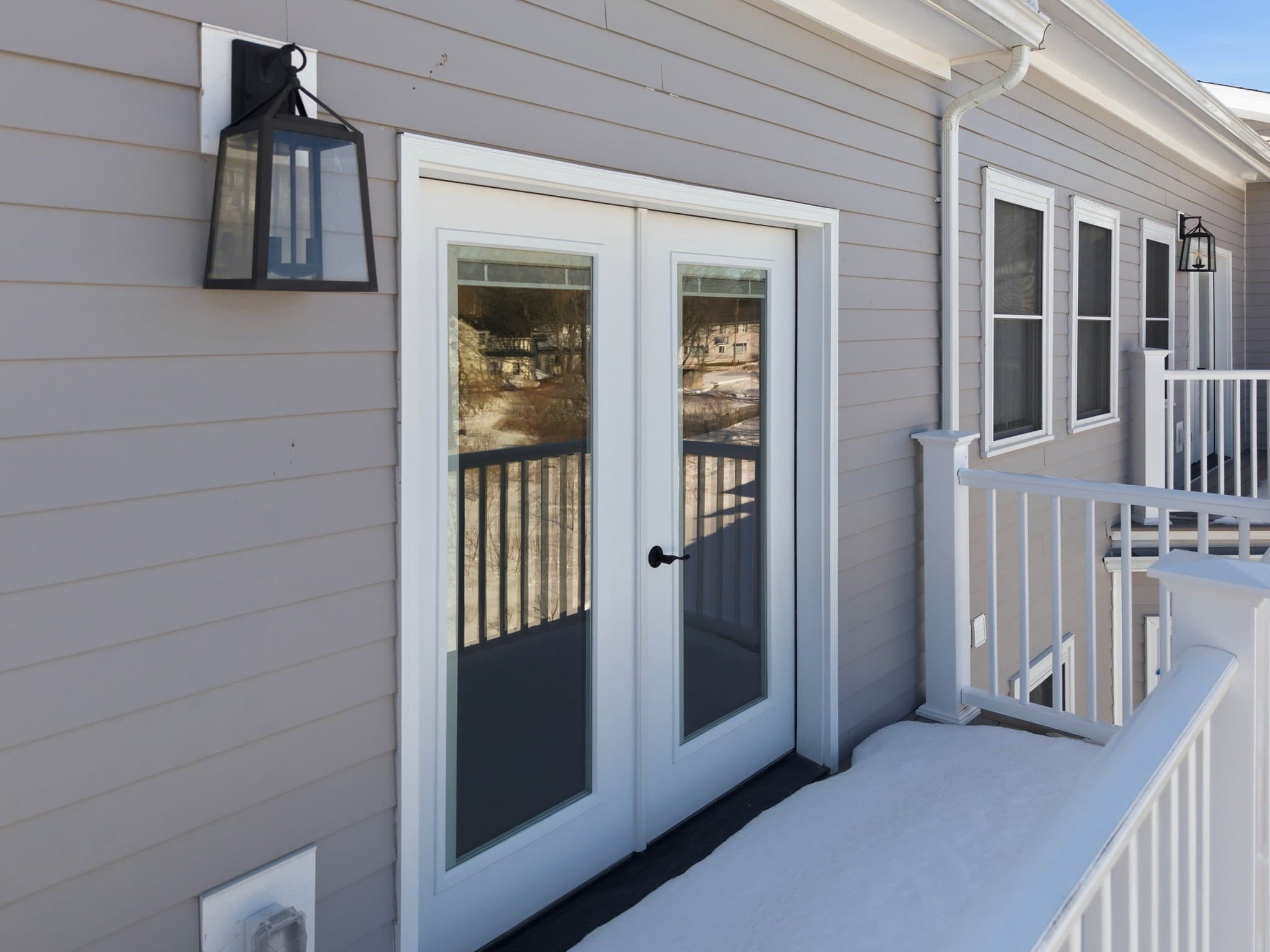 Condominium at 51 West Main # 6R, Georgetown MA 01833, Georgetown, photo 5 of 40