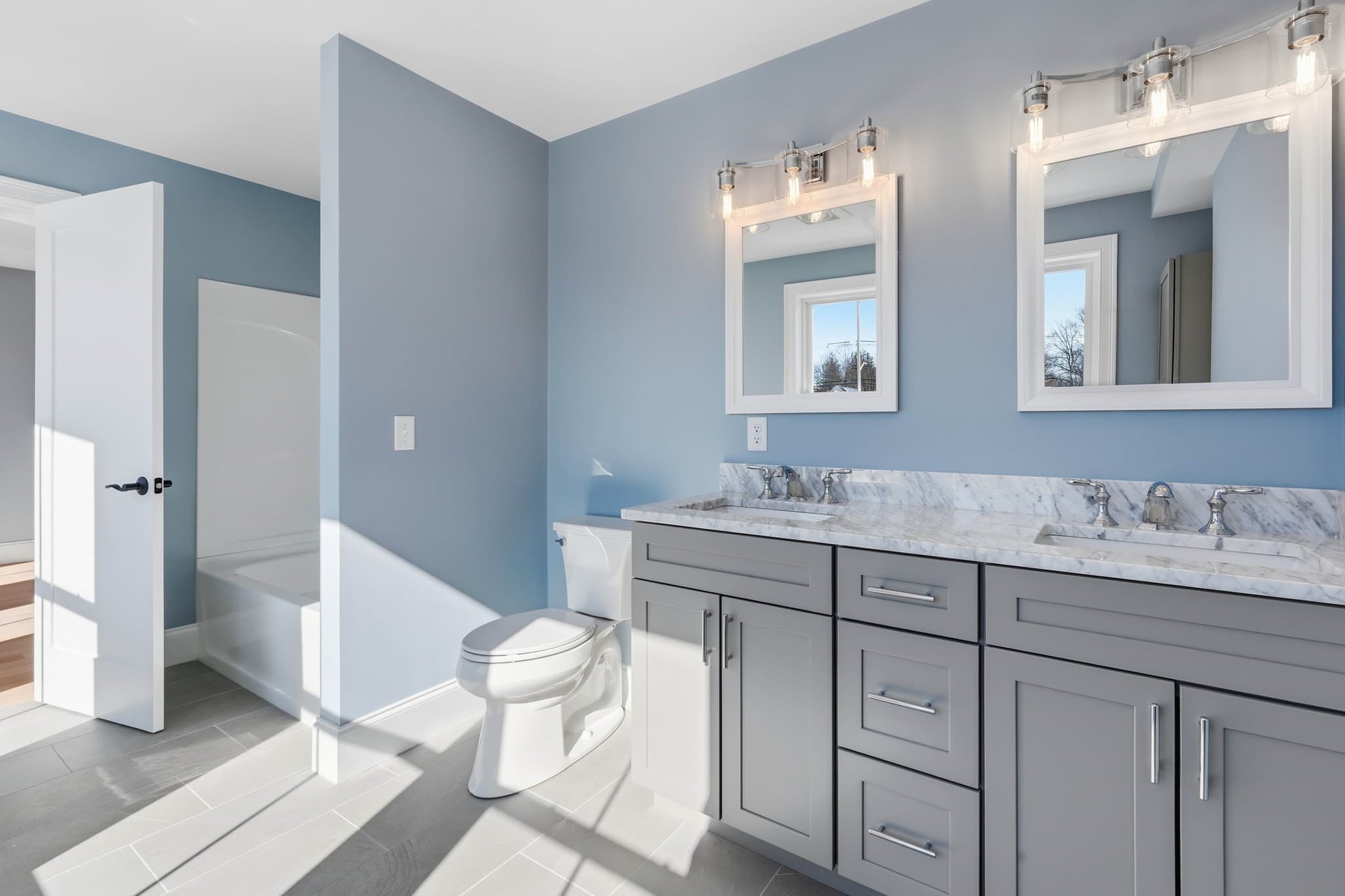 Condominium at 51 West Main # 6R, Georgetown MA 01833, Georgetown, photo 30 of 40