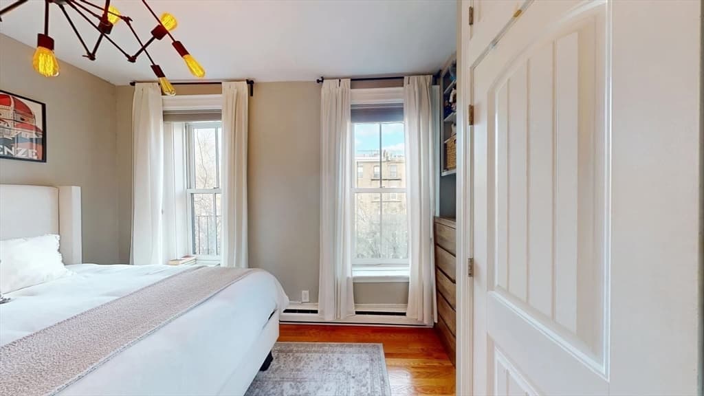 Condominium at 1 Saint Charles St # 3, Boston MA 02116, photo 16 of 36