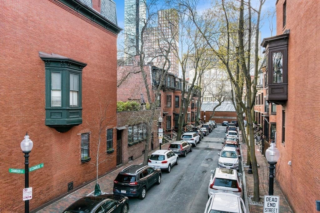 Condominium at 1 Saint Charles St # 3, Boston MA 02116, photo 34 of 36