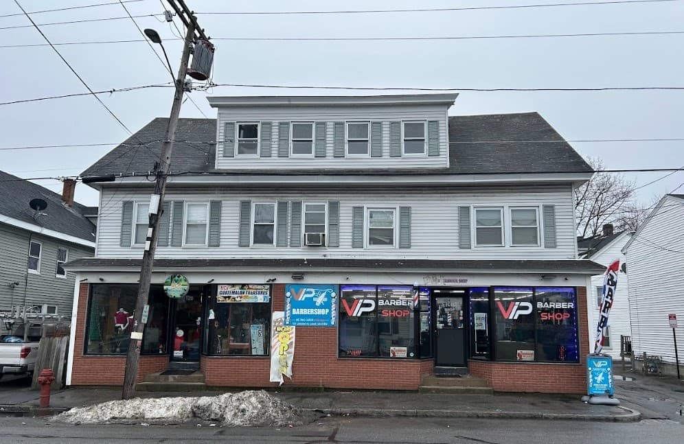 120 Lakeview Ave, Lowell MA 01850