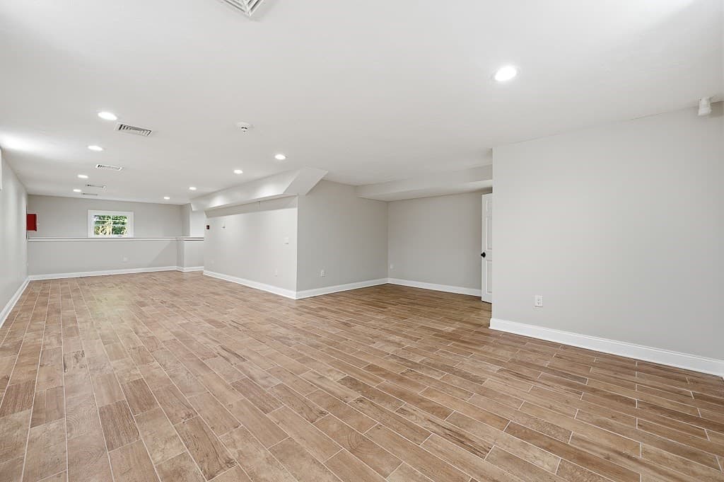 Single Family Residence at 98R Walnut Street, Shrewsbury MA 01545, photo 31 of 42