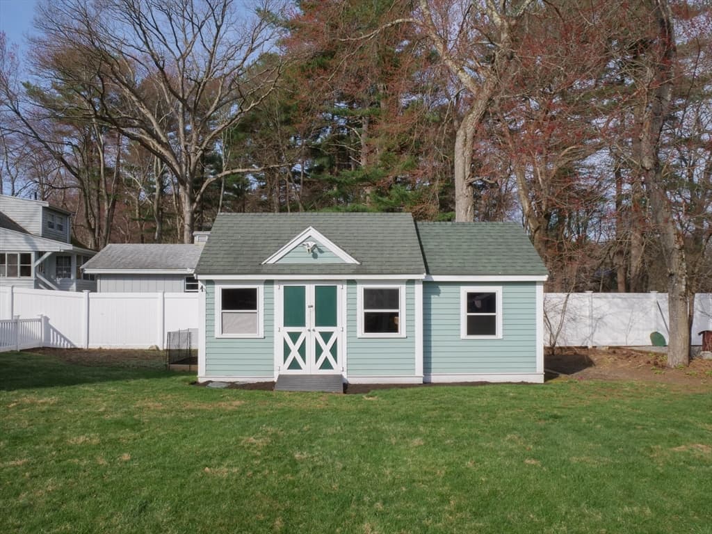2 Family - 2 Units Side by Side at 97 Hartwell Rd, Bedford MA 01730, photo 33 of 42