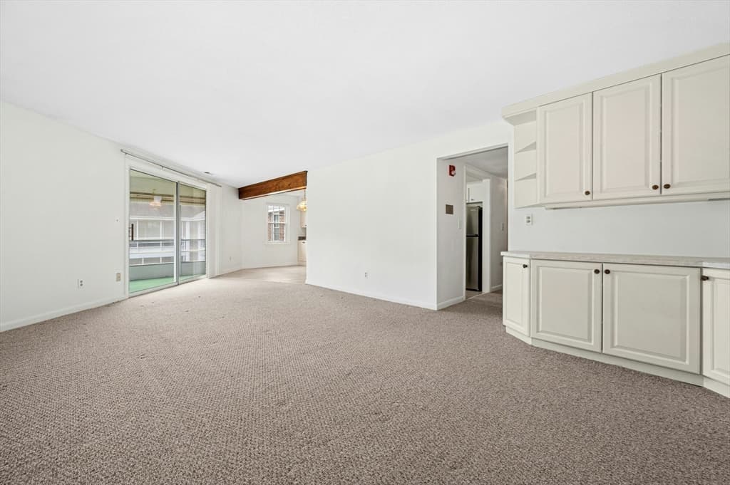 Condominium at 38 Jessica Drive # 1, Stoughton MA 02072, Stoughton, photo 5 of 27