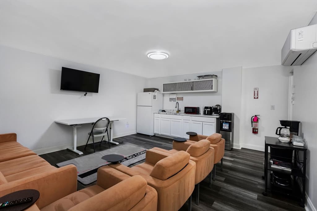 613-617 Summer St, Lynn MA 01905 photo 17