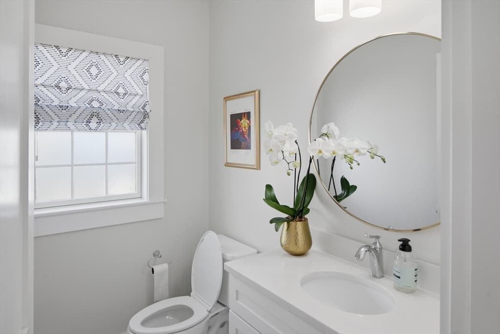Condominium at 10 Berkley Rd # A, Hull MA 02045, photo 10 of 25