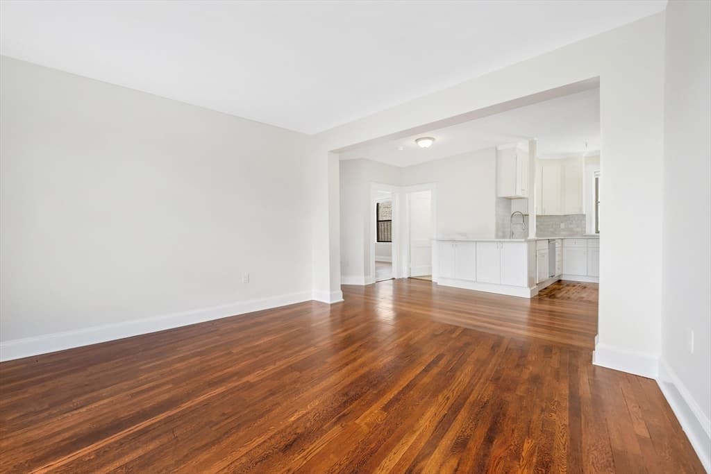 Condominium at 11 Park Dr # 22, Boston MA 02215, photo 9 of 40