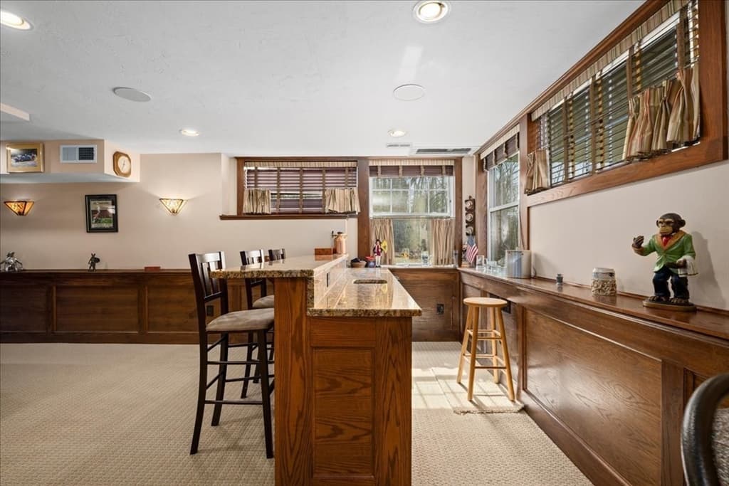 Condominium at 7 Primmett Lane # 7, Worcester MA 01609, photo 23 of 35
