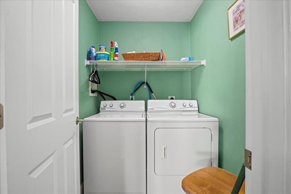 Condominium at 7 Primmett Lane # 7, Worcester MA 01609, photo 12 of 35