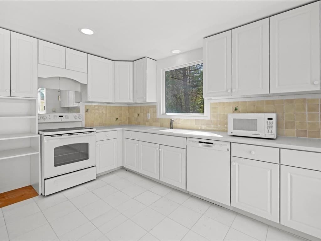 18 James Rd, Duxbury MA 02332 photo 22
