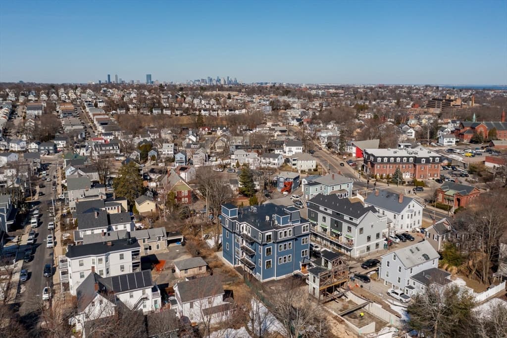 Condominium at 21 Tanglewood Road # 2, Boston MA 02124, photo 27 of 34