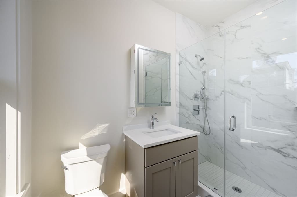 Condominium at 21 Tanglewood Road # 2, Boston MA 02124, photo 17 of 34