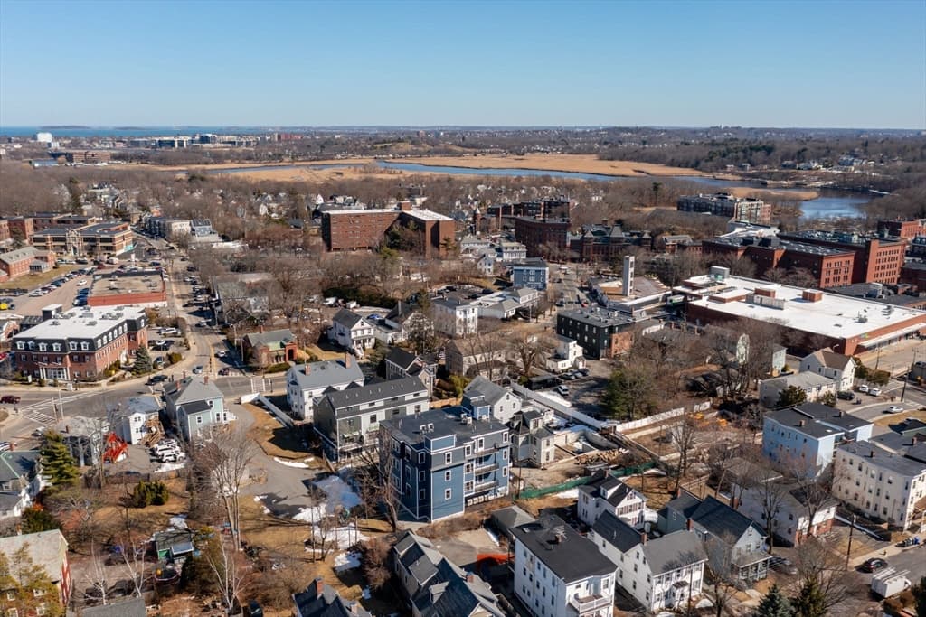 Condominium at 21 Tanglewood Road # 2, Boston MA 02124, photo 30 of 34