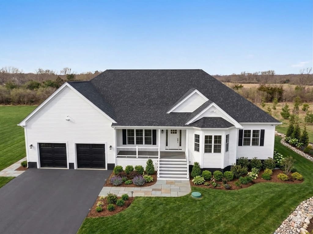 208 Rockland St., Dartmouth MA 02748