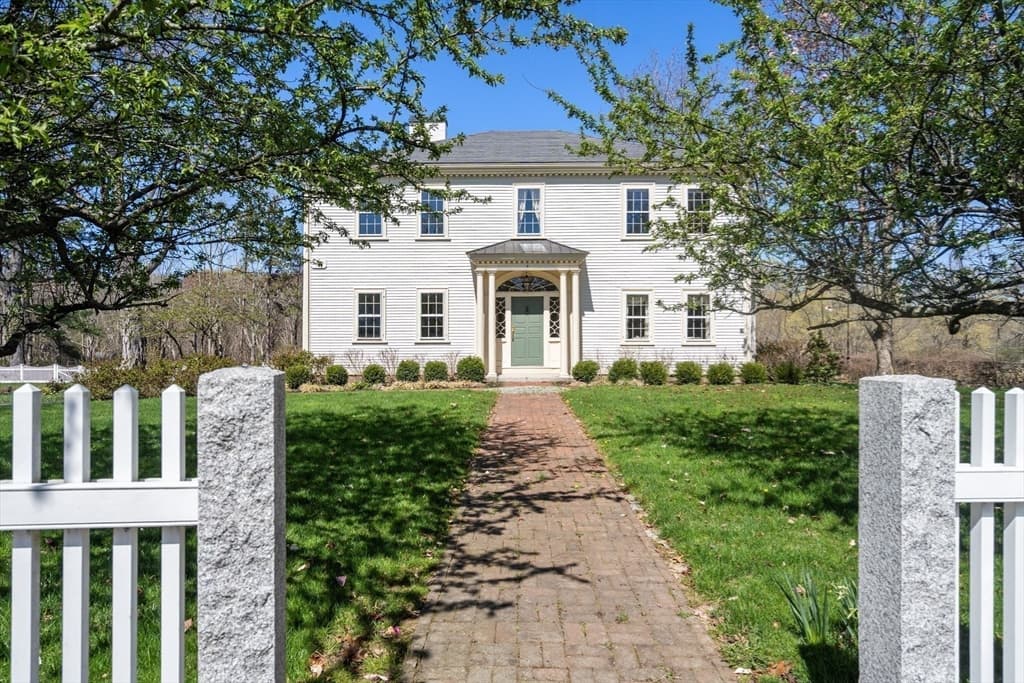 8 Washington Street, Sherborn MA 01770