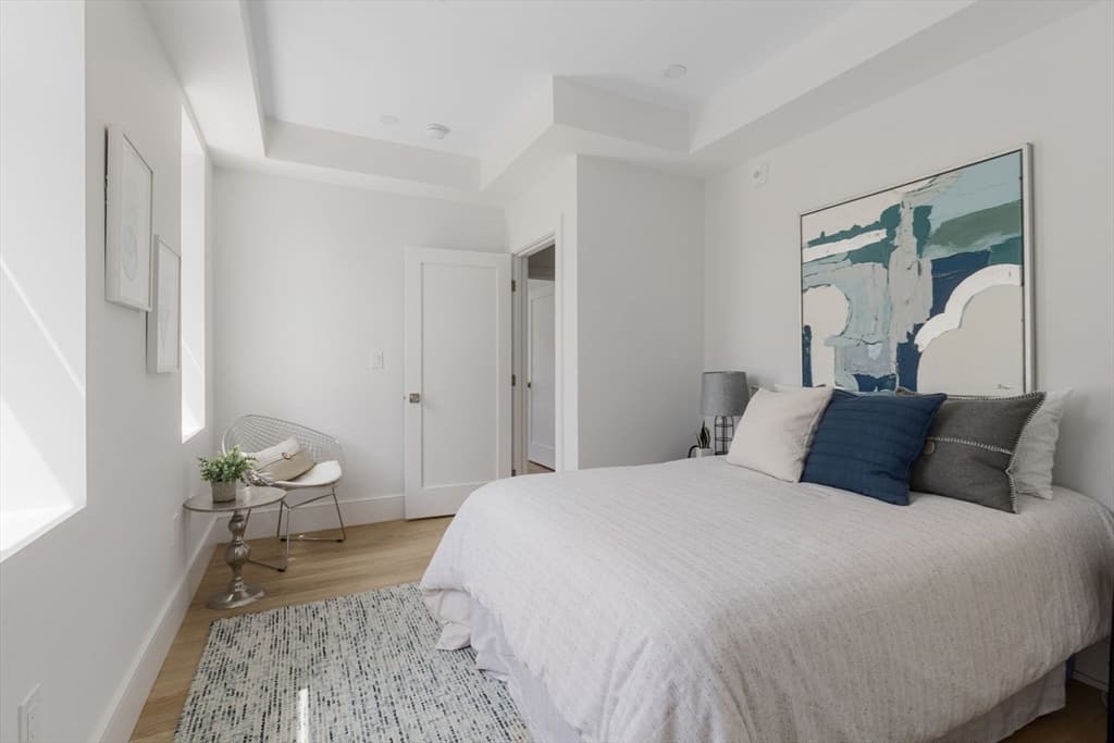 Condominium at 24 Auburn PH, Brookline MA 02446, photo 16 of 23