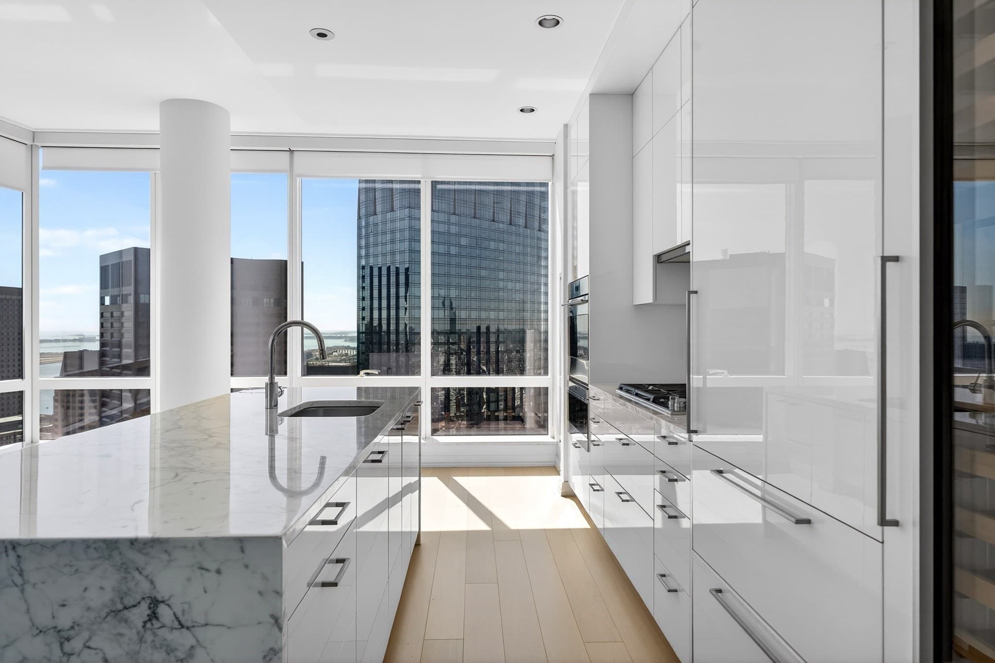 Condominium at 1 Franklin # 5105, Boston MA 02110, photo 7 of 37