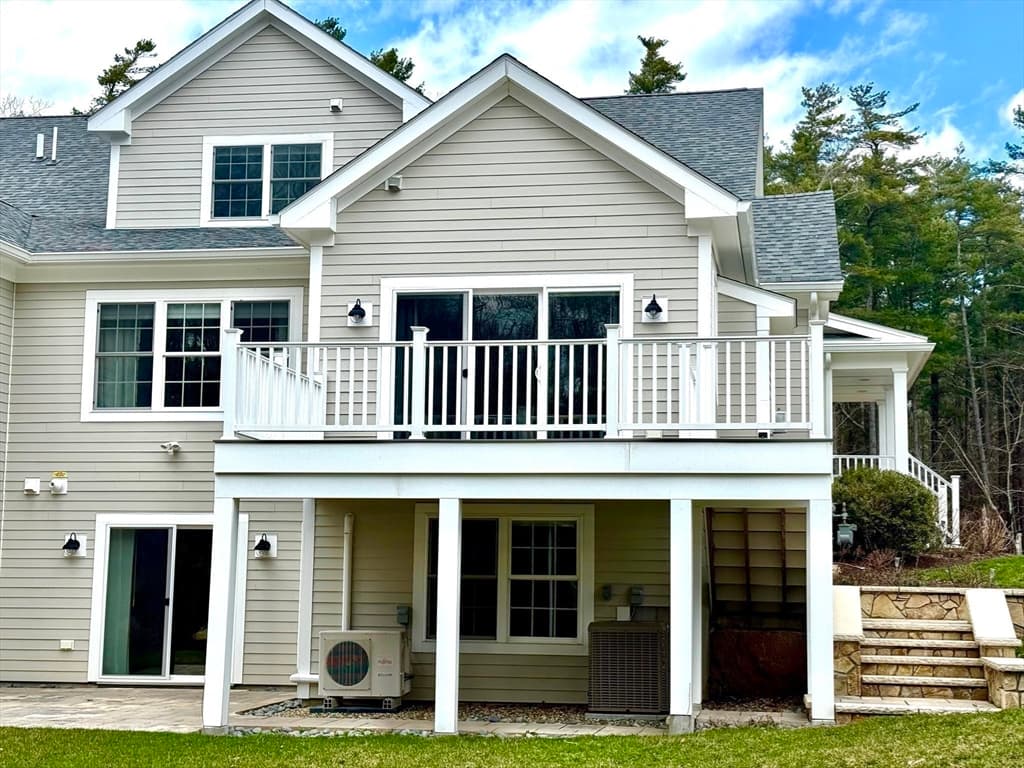 Condominium at 20 Split Rock Ln # 20, Mattapoisett MA 02739, photo 8 of 41