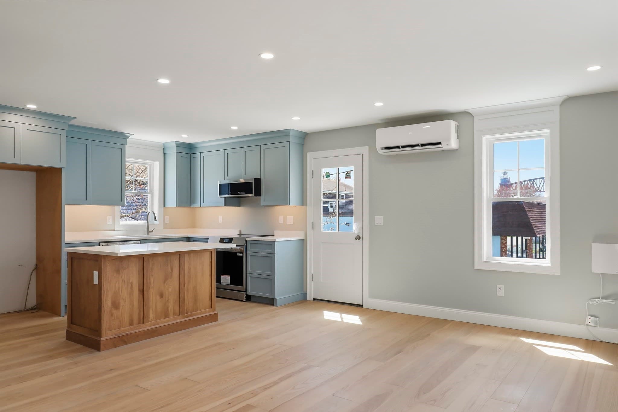 Condominium at 46 Holt Rd # A, Bourne MA 02532, photo 7 of 29