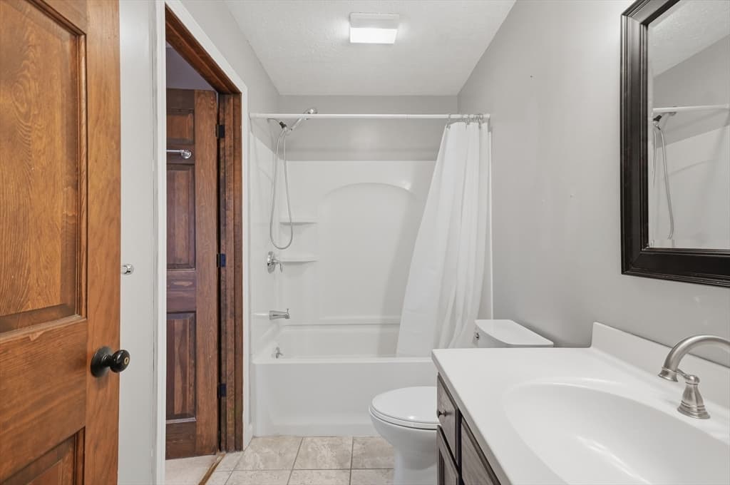 179 Pleasant Valley Street # F, Methuen MA 01844 photo 20