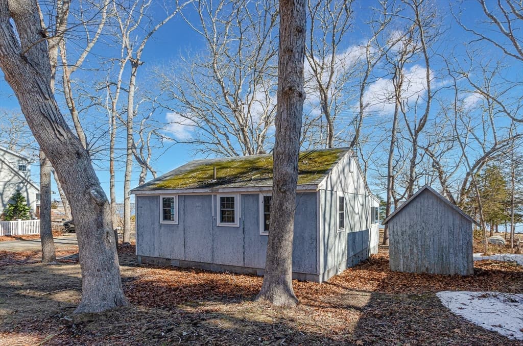 Single Family Residence at 16 Spinnaker Lane, Marion MA 02738, Marion, photo 11 of 15