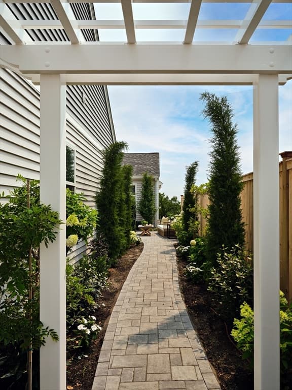 Condominium at 19 Firefly Point # 19, Plymouth MA 02360, Plymouth, photo 2 of 17