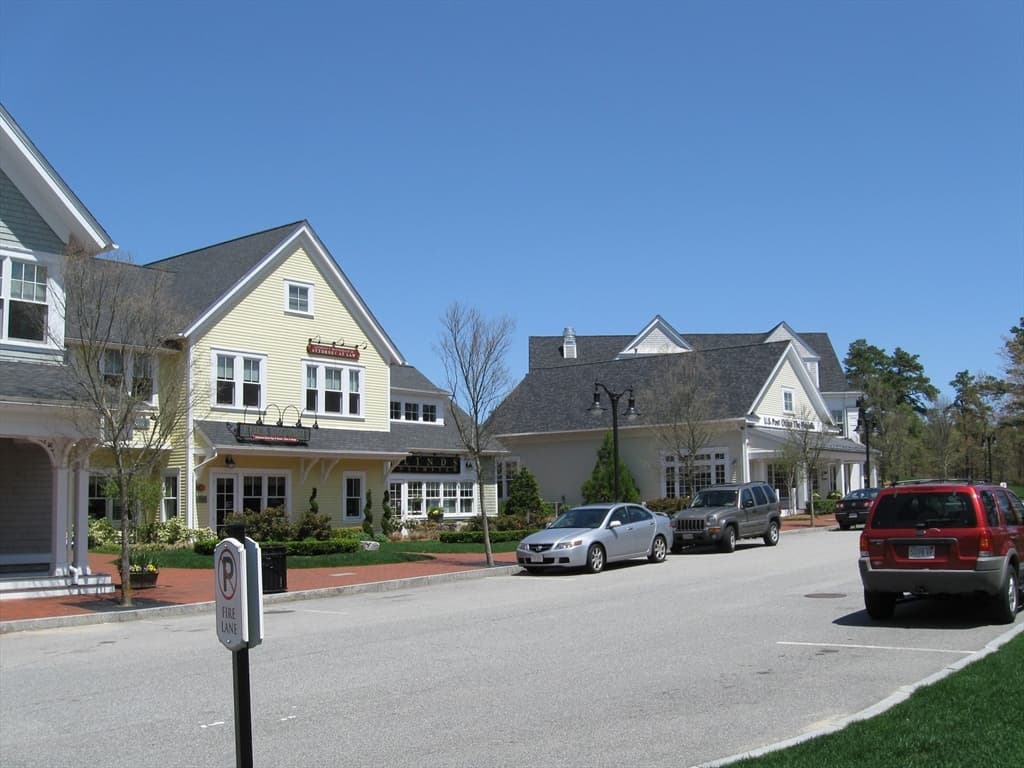 Condominium at 19 Firefly Point # 19, Plymouth MA 02360, Plymouth, photo 16 of 17