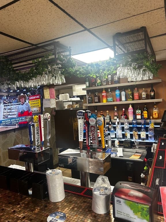 Business Opportunity at 1633 Bay St, Springfield MA 01109, Springfield, photo 3 of 3