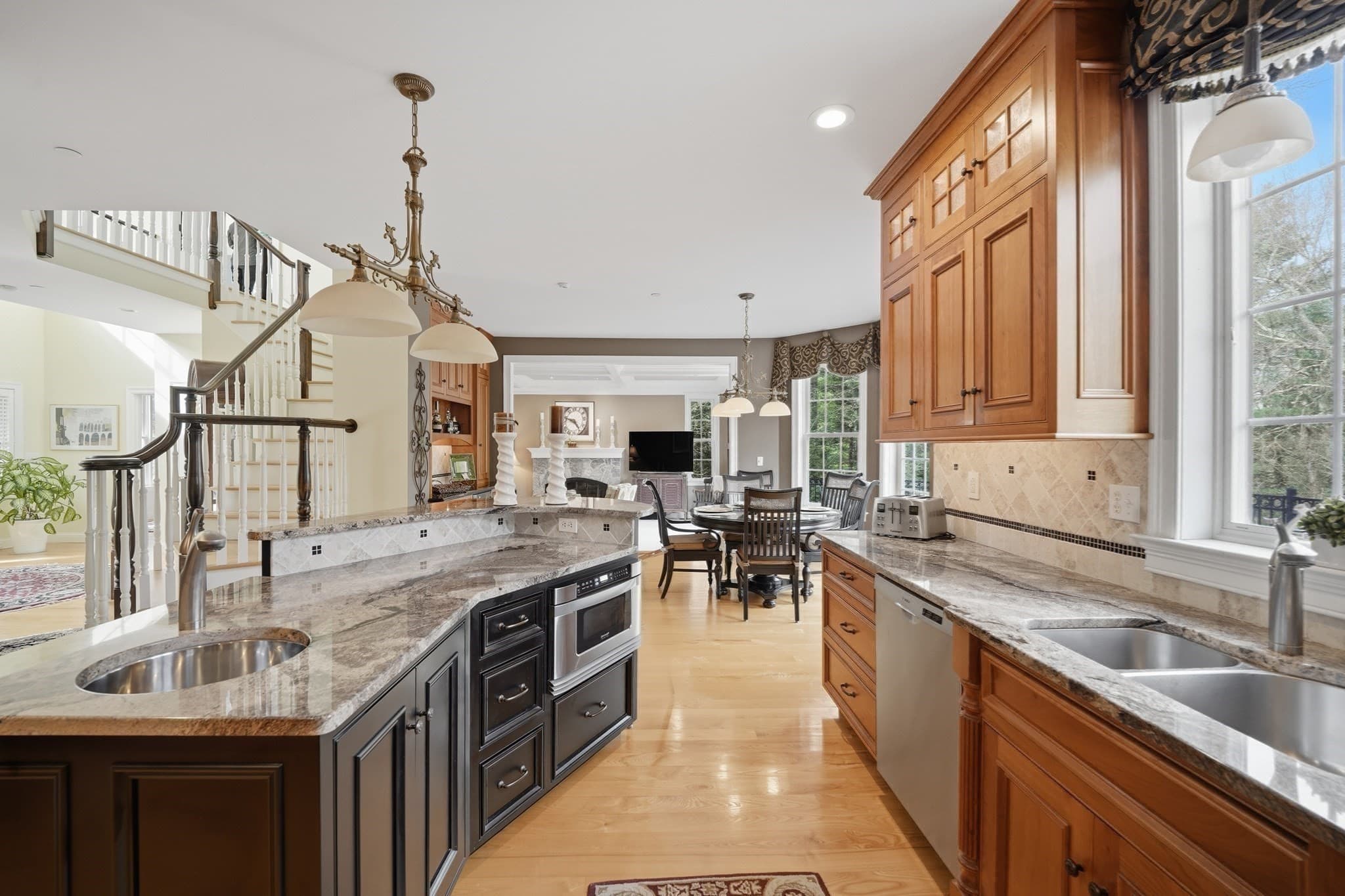 Single Family Residence at 16 Falcon Heights, Wilbraham MA 01095, Wilbraham, photo 10 of 42