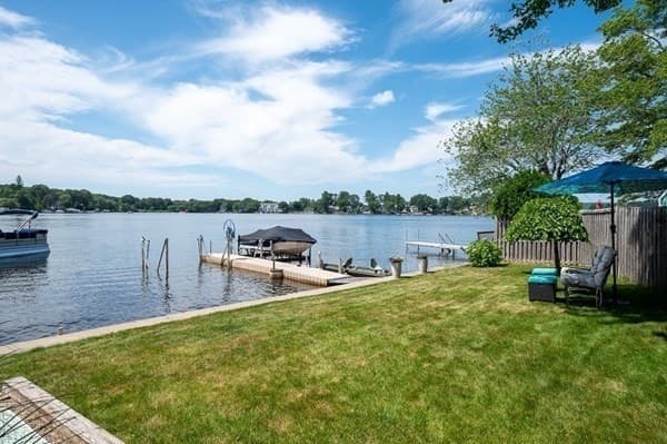 45 Point Pleasant Rd, Webster MA 01570