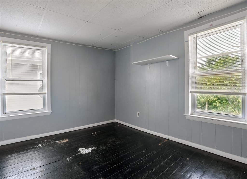 Single Family Residence at 6 Montana Ave, Hull MA 02045, photo 7 of 20