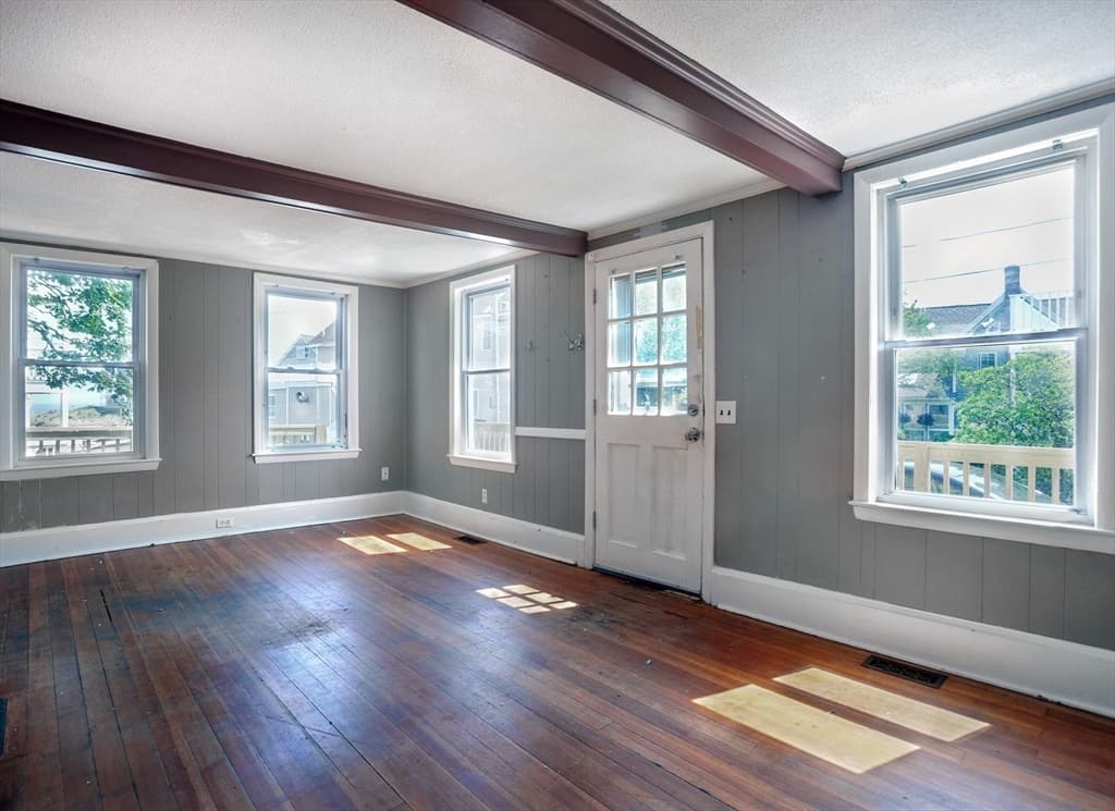 Single Family Residence at 6 Montana Ave, Hull MA 02045, photo 15 of 20