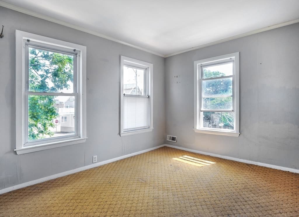 Single Family Residence at 6 Montana Ave, Hull MA 02045, photo 11 of 20