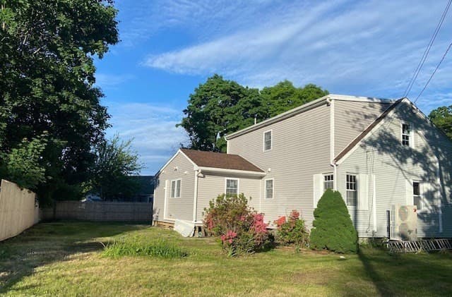 32 Meadow Road, Northborough MA 01532