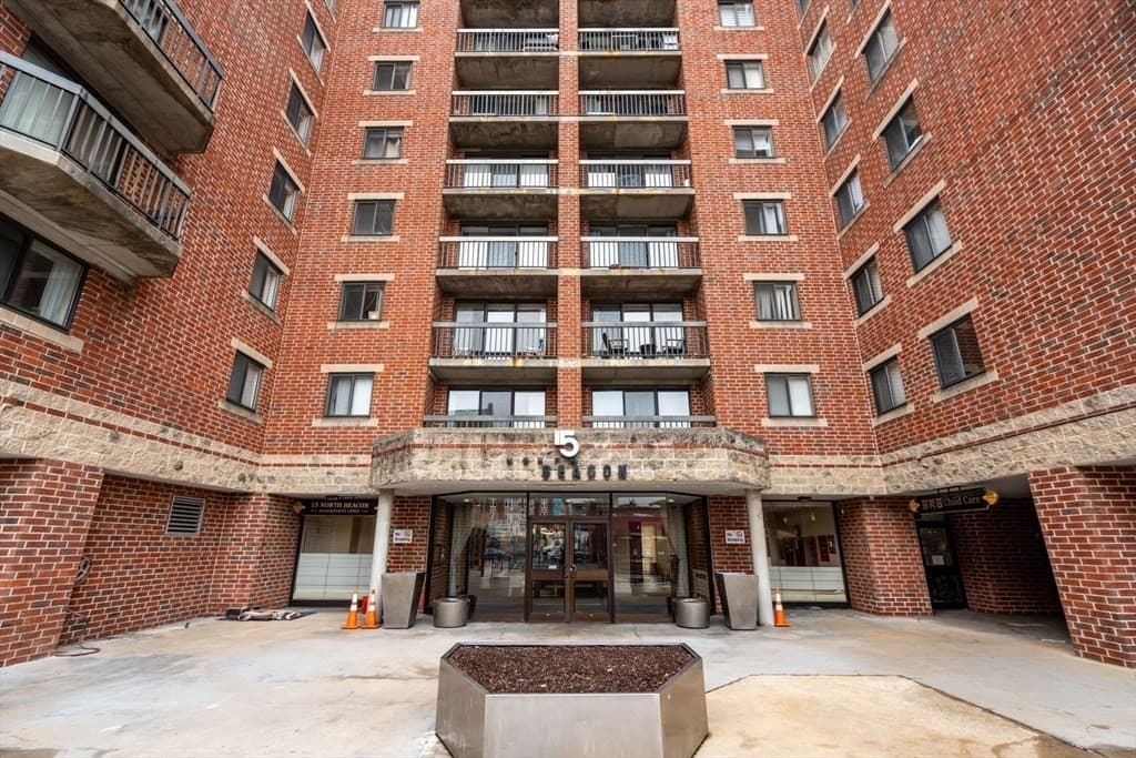 15 North Beacon # 616, Boston MA 02134
