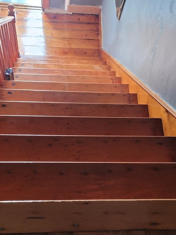 Single Family Residence at 90 Tremont St, Fall River MA 02720, photo 10 of 16